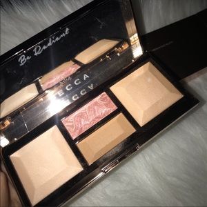 Becca Be a Light, light-to-medium face palette